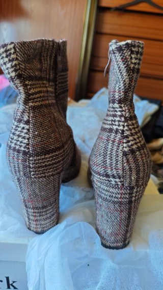 Botines de cuadros T.38