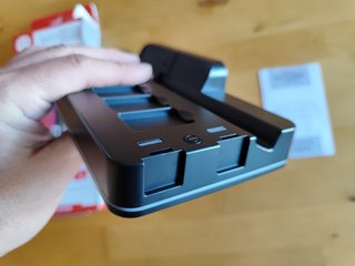 Switch dock RGB con slot joycon e cartucce - Nuovo