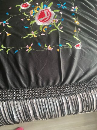 Mantón Flamenco Bordado Negro Multicolor