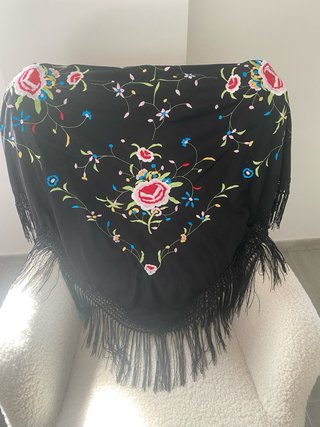 Mantón Flamenco Bordado Negro Multicolor