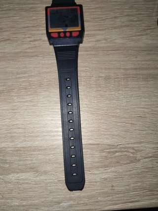 Oferta Reloj Digital estilo Casio  Negro y Rojo