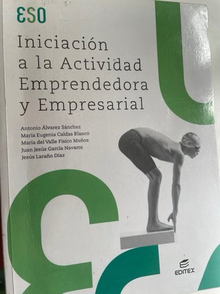 Matemáticas, empresariales, tecnología y FyQ