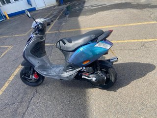 Piaggio Zip SP Scooter Automática
