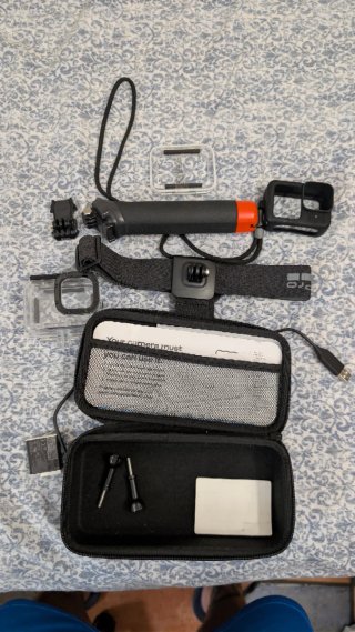 GoPro Hero 12 Black + Accesorios