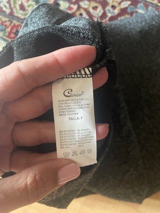 Shorts deportivos grises
