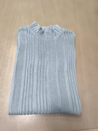 Jersey gris manga larga