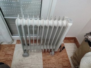 Radiador Eléctrico Ufesa Blanco y Gris
