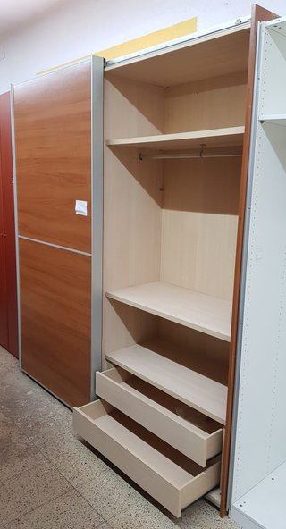 ARMARIO PUERTAS CORREDERAS
