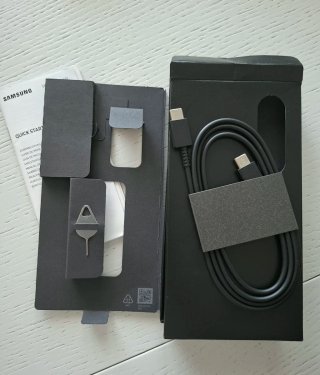 Samsung S24 Negro