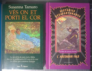 Llibres en català variats    (caixa1)
