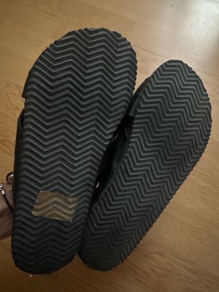 Sandalias planas nudo negras Primark Talla 38