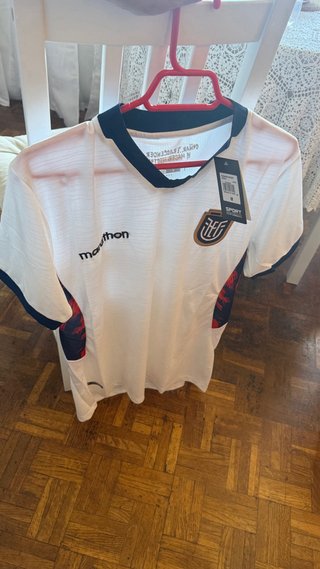 Camiseta Ecuador Mundial Marathon Negra