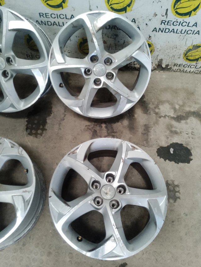 JUEGO DE LLANTAS PEUGEOT 508 SW AÑO 2011