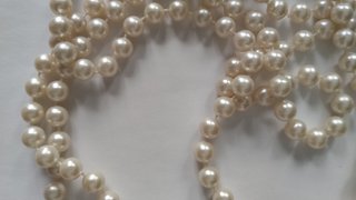 Collar muy largo multiposición de perlas falsas