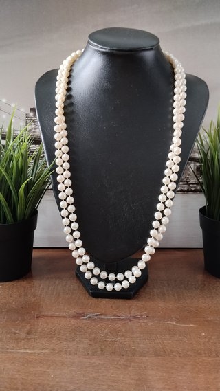 Collar muy largo multiposición de perlas falsas