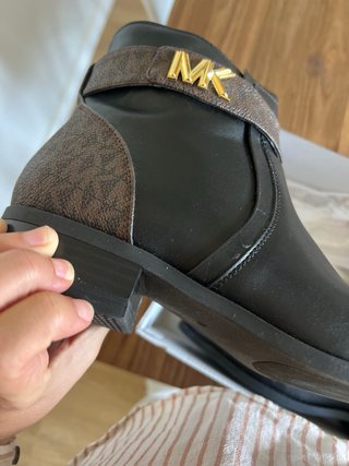 Botines Michael Kors Negro y Marrón