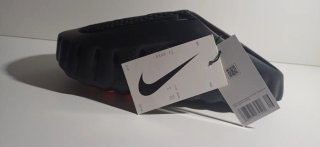 Nike Mind 001