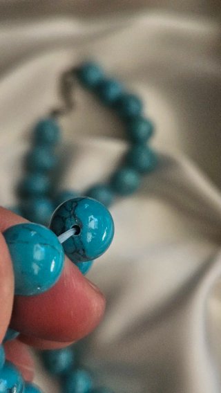 Collar, pulsera y pendientes
