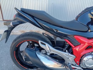 Suzuki Gladius 650  2014"
