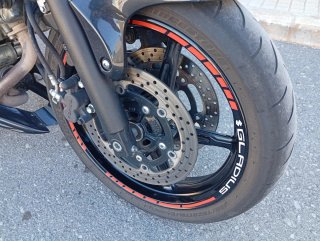 Suzuki Gladius 650  2014"
