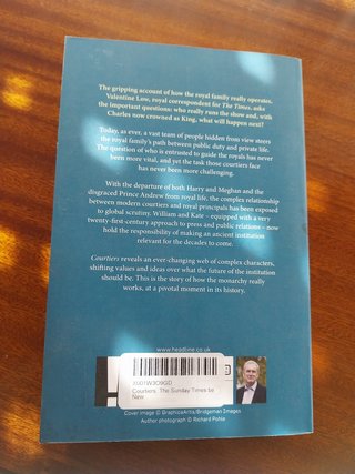 Courtiers The Sunday Times Bestselling Inside S...