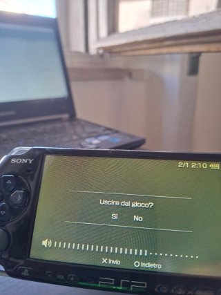 Sony PSP Nera con Memory Stick 2GB