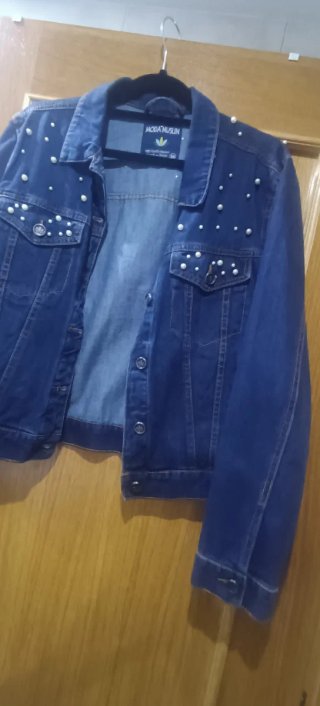 Chaqueta vaquera Moda Muslin con perlas