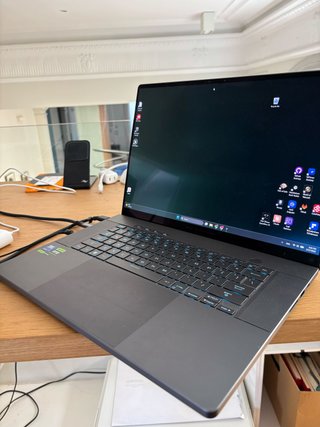 Portátil Asus ROG Zephyrus G16 Intel i9