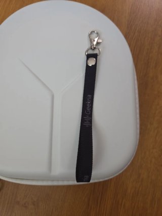 Estuche GEEKRIA SHIELD para JBL TUNE 770NC