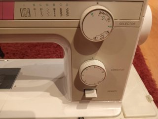 Máquina de coser Alfa