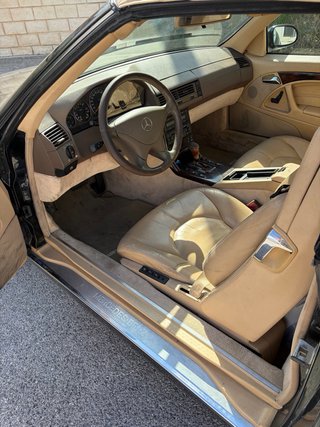Mercedes-Benz  SL 2000