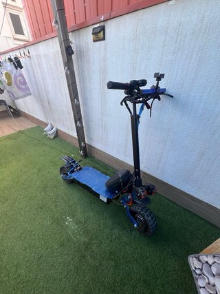 Patinete Eléctrico Azul