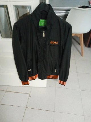 Cazadora Boss Negra y Naranja