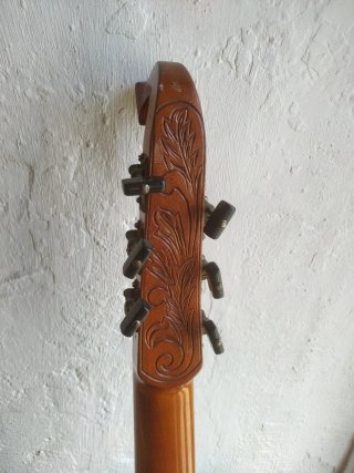Guitarra Laúd Antigua Alemana