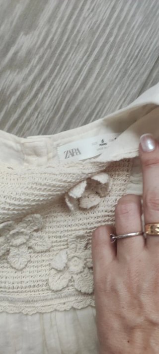 Lote 2 vestidos niña 6-7 años