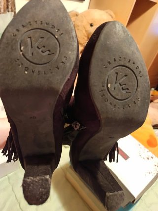 Botines negros con flecos