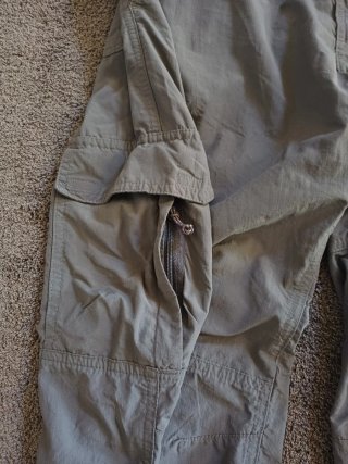 Pantalones Cargo Capri Columbia Gris Talla 46-48