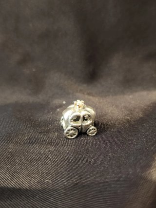 Charm Carruaje Pandora Plata Oro coleccion Disney