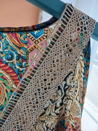 Blusa encaje talla XL multicolor nueva sin etiquet