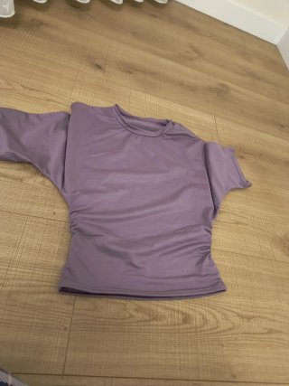 Camiseta Morada Manga Corta