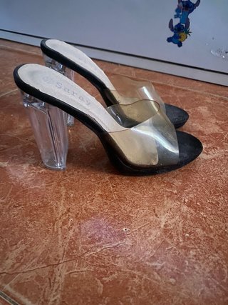 Zapatos de tacón Sarai transparentes
