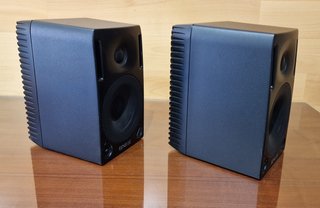 Genelec 1029A Monitores Autoamplificados