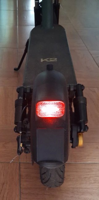 Patinete eléctrico verde