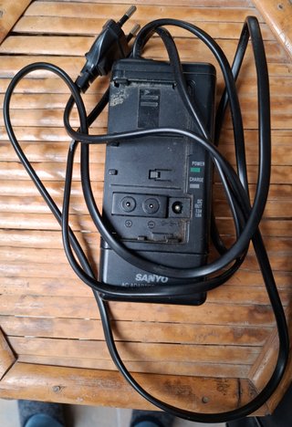 Videocámara Sanyo VHS 8 m.m. VM-D6P