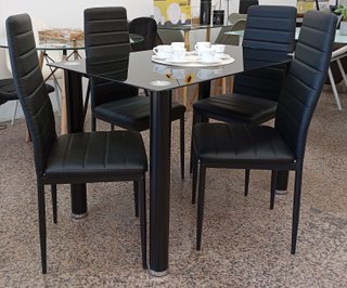 ̈Mesa ·comedor + 4 sillas, Cómodas ̈. !En Oferta¡