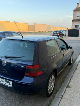 Volkswagen Golf 2001