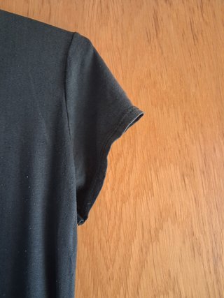 Camiseta negra manga corta básica
