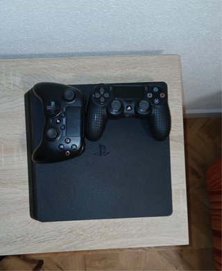 PS4 Slim Negra 1tb