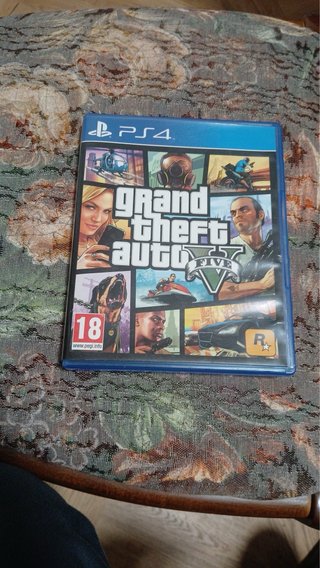 PS4 Slim Negra 1tb + 11 juegos