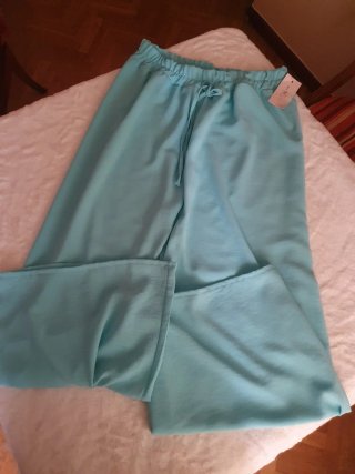 Lote 2 pantalones fluidos 36/40 NUEVOS